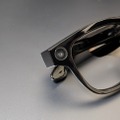 Looktech AIスマートグラスを試す。AIに見せて訊くカメラ搭載、「ジェネリック レイバンメタ」に留まらない工夫も