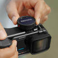 Insta360 Mic Pro発売　カラーE-Ink画面つきプロ仕様ワイヤレスマイク、指向性モード対応の3マイクアレイ搭載