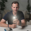 QWERTYキーボードスマホ「Clicks Communicator」実機動画がついに公開　物理キー活用機能が多数(山根康宏)