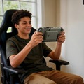 ベルキン、Switch 2を1.5回満充電できる充電グリップ ＆ プロコン2台も入るSwitch 2トラベルバッグ発売  10000mAhバッテリーをマグネット装着