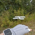 空中のドローンを掴んで動かす『能力者』感。Antigravity A1にウォッチ＆指輪型リモコン『Follow Me』、ゴーグルなしで手軽に空撮
