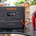 そろそろ欲しいポータブル電源。Jackeryの新製品Solar Generator 1500 Proは大幅性能アップ＆ソーラーパネルもセットの買い時モデル