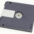 実は現行品。音楽用MDをデータ用に拡張した「MD DATA」（140MB、1995年頃～）：ロストメモリーズ File018