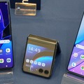 縦折りフォルダブルmotorola razr 40 ultra実機ハンズオン、同時発表のedge 40もコスパ高くヒットの予感（石野純也）