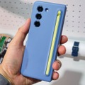 Galaxy Z Fold5 / Flip5ハンズオン。ヒンジの隙間がなくなり薄型化、ISP改善でカメラの画質向上に期待（石野純也）