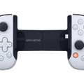 ソニー公認の外付けiPhone用コントローラーが海外発表。PS4/PS5のリモートプレイが遊びやすく