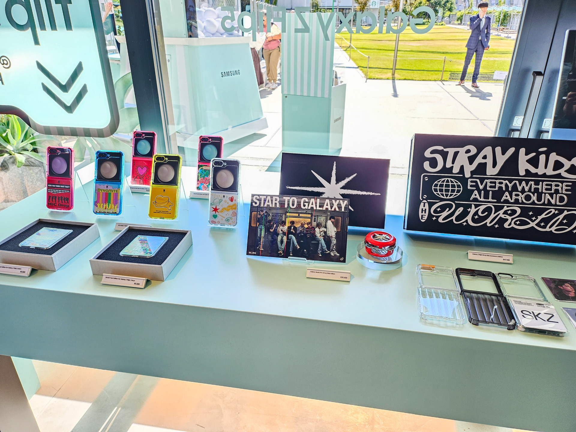 Galaxy Z Flip 5が32台の全周フォトブースも。体験イベント『Join the