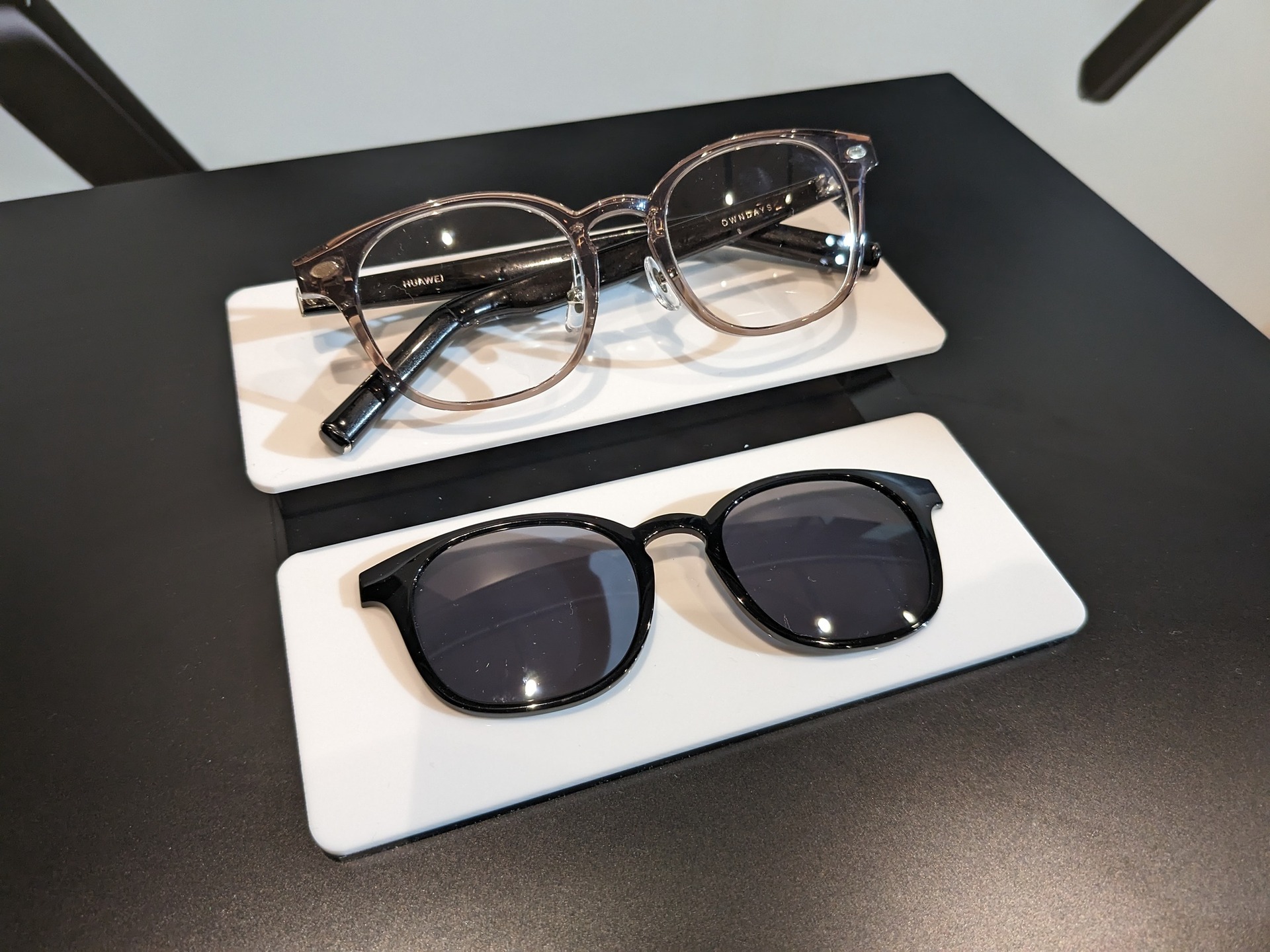 聴こえるメガネ HUAWEI Eyewear 2、OWNDAYSモデル発売。4スタイルx2色