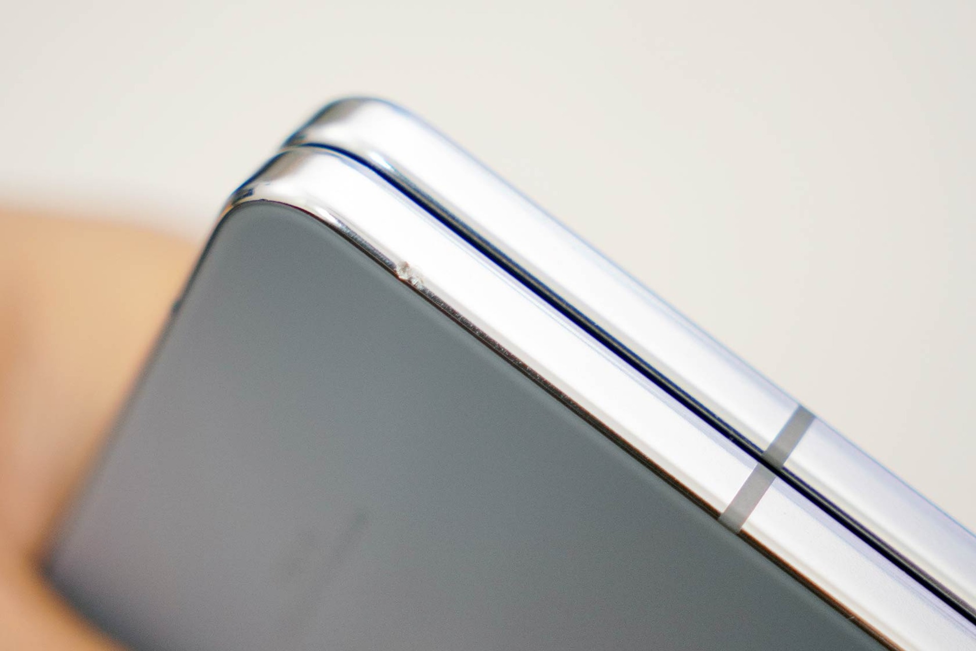 【故障機器】折りたたみ式スマートフォン パープル/ブラック モバイルバッテリー 5000mAh 折りたたみ式Lightning端子一体型