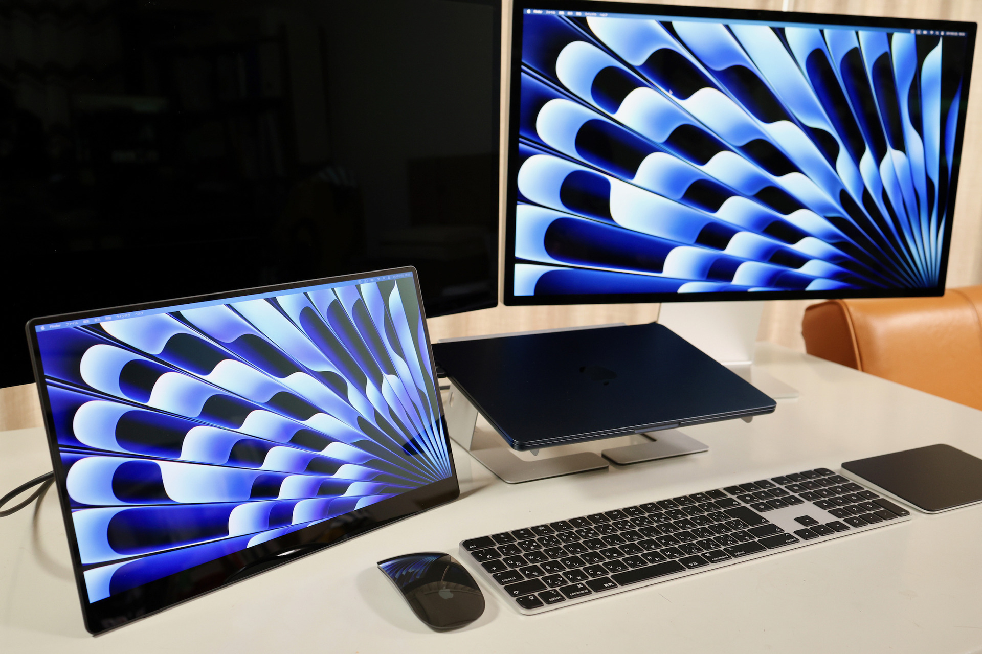 外部ディスプレイ2枚接続可能になったM3 MacBook Airを検証し、MacBook