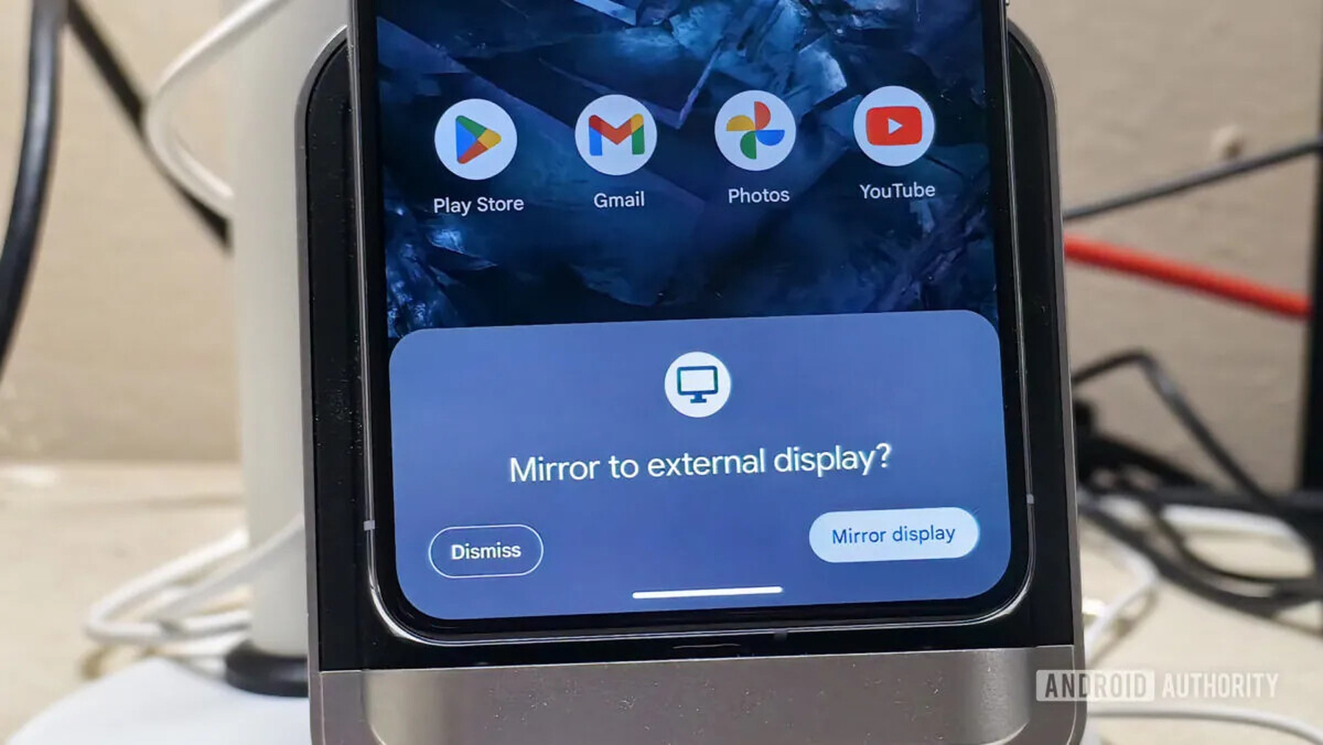 Pixel 8シリーズ、最新Android 14ベータでついに有線映像出力に