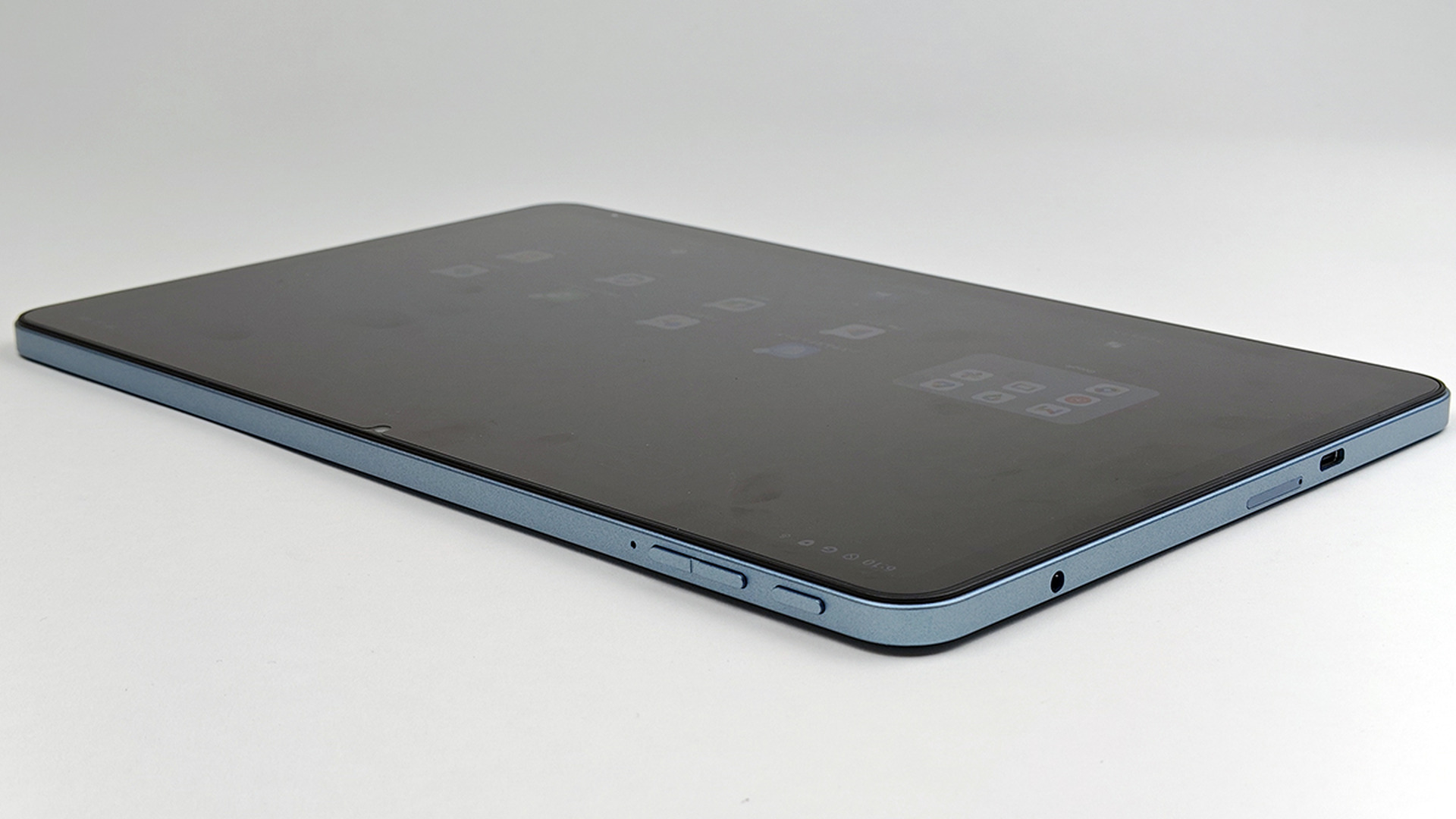 まるでノートPC？Blackviewのお手頃タブレット「MEGA 2」を試す 