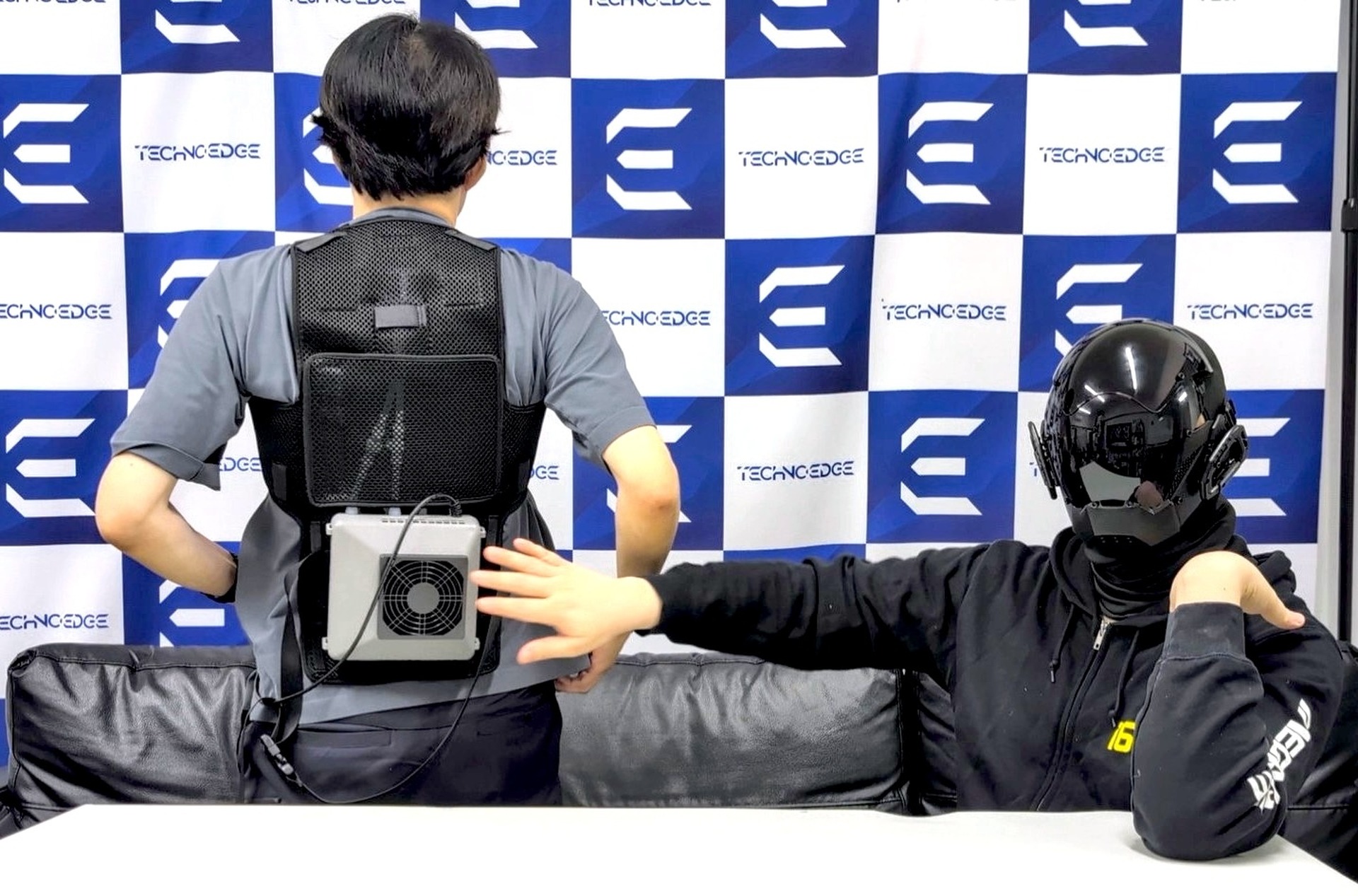 ルチェチラー方式 水冷ウェア ChillerX（チラーX）、専用延長チューブ ChillerX専用延長チューブ（60cm） | Shiftall Official Store