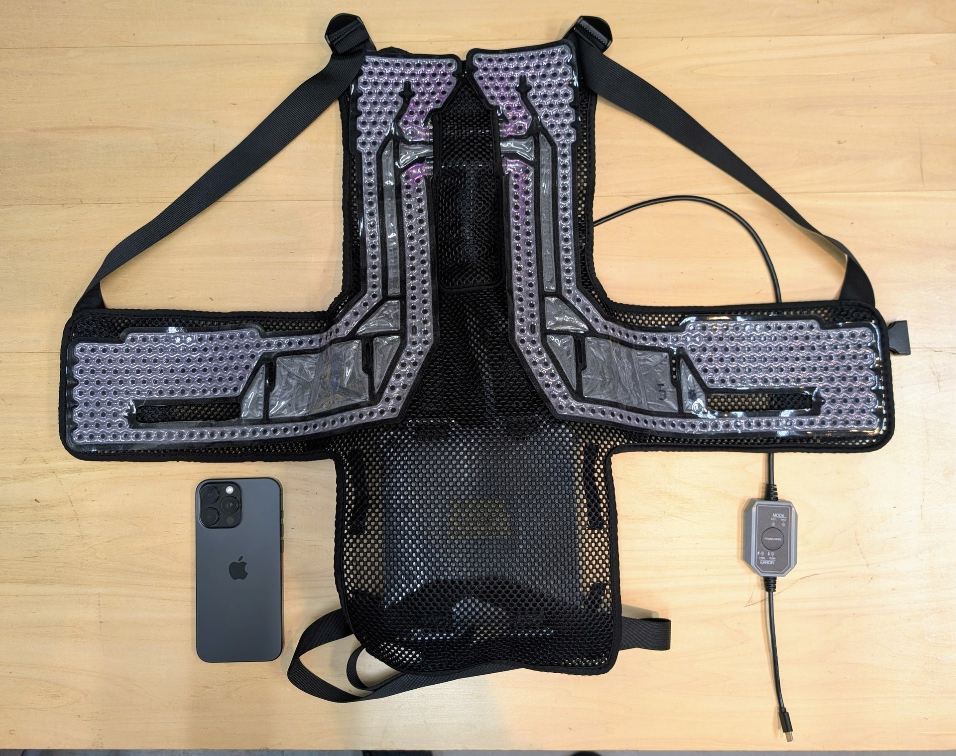 ペルチェチラー方式水冷ウェア ChillerX（チラーX） ソフトバンクセレクション