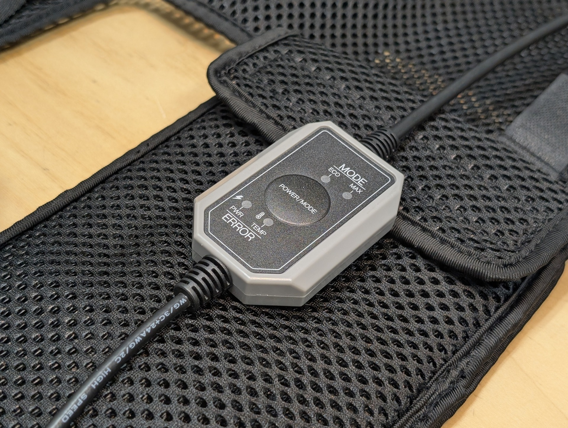 ペルチェ水冷ウェアChillerXを試す。高湿度でも冷える対酷暑決戦