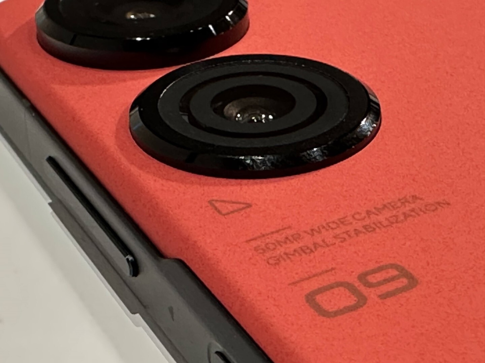 Asus Zenfone 9発表 片手サイズでゲーミング級性能 6軸ジンバルカメラ搭載のsimフリースマホ テクノエッジ Technoedge