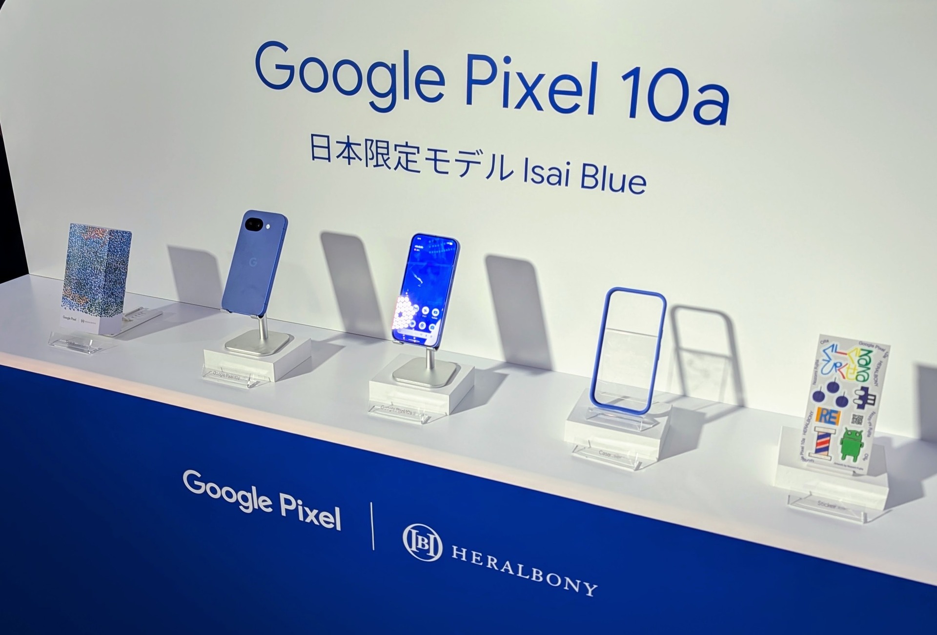 Google Pixel 10aに日本限定モデル『Isai Blue』、特別ボックスや
