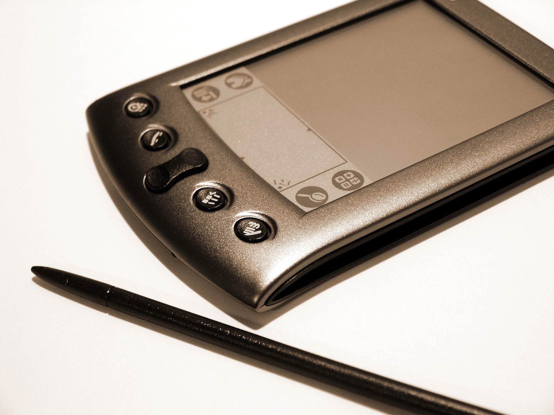 Palmアプリ数百本がスマホで利用可能に。Internet Archiveが