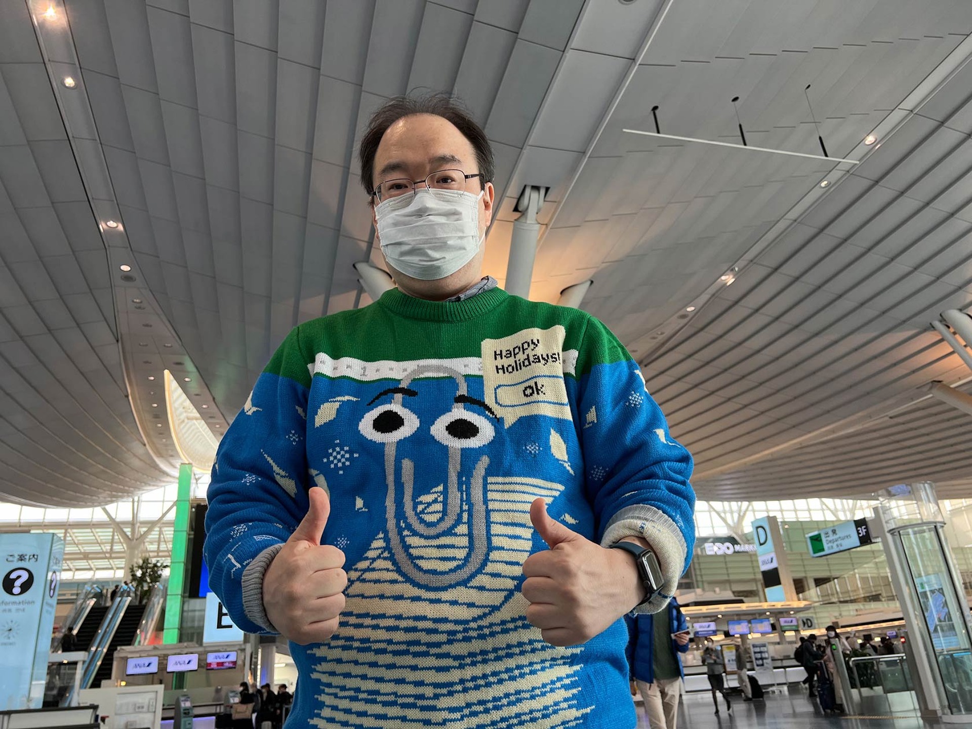 レビュー：マイクロソフトのクソダサセーターWindows Ugly Sweater Clippyエディション（笠原一輝） | テクノエッジ  TechnoEdge