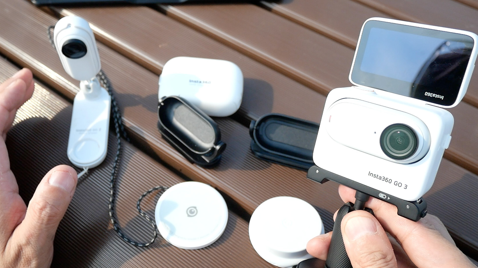 Insta360 GO 360度アクションカメラ 全天球スポーツカメラ-ホワイト ...