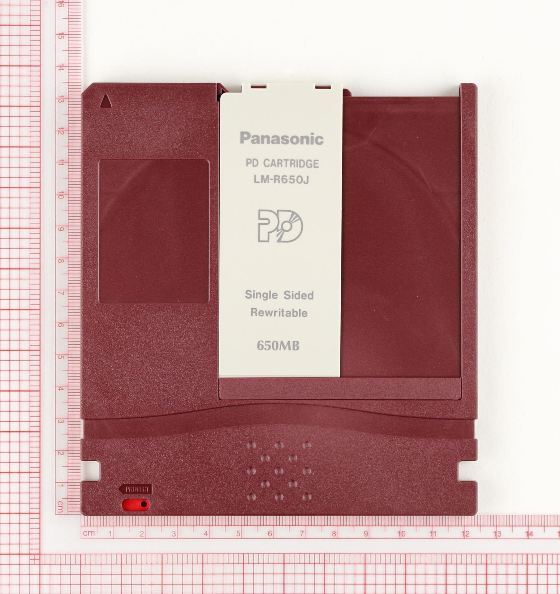 大容量で手軽なのに速度が遅くて主役になれなかった相変化光ディスク