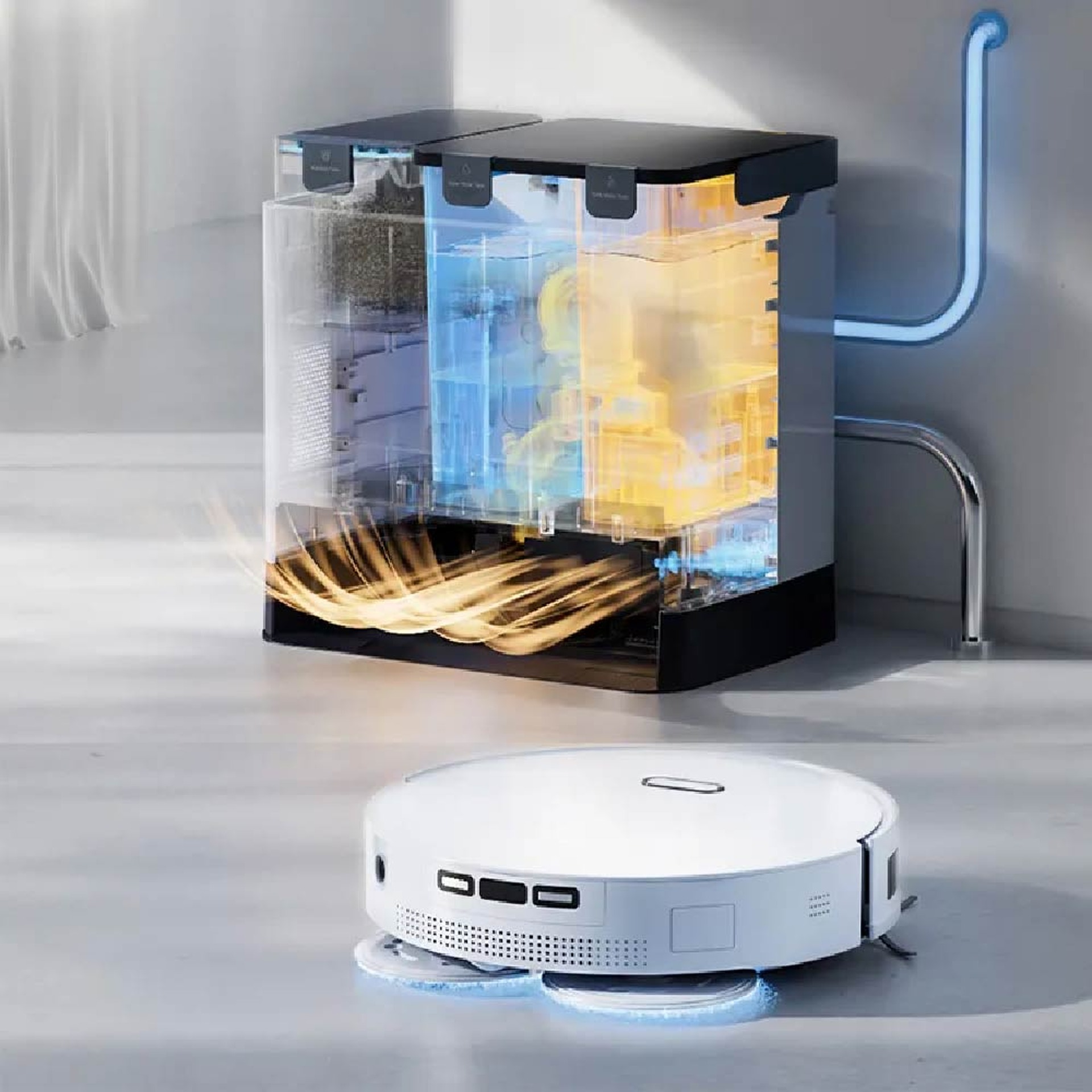 高機能ロボット掃除機AquaBot Pro発売。吸引と水拭き両対応、モップ