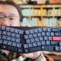 左右分割キーボードKeychron K11 Proから「オリジナル」を作る（小寺信良）