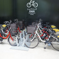 ドコモとソフトバンクが自転車シェアリングで提携、ポート共用でエリア拡大へ。課題はオペレーション (石野純也)