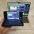 世界中のギークが一度だけ試した気がするOPPO Find N5の“手のひらMacBook”（ショート動画）