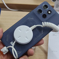 ドイツの家電量販店でiPhoneより目立つ勢いで頑張っているのはZ…（スマホ沼）