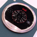 回転ベゼルのカメラフォンや巨大スピーカースマホまで、この春話題の4製品が発売に（スマホ沼）