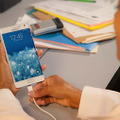 Galaxy S25 Edgeのルーツを辿ると懐かしの変態端末を思い出す（スマホ沼）