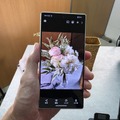 シャープ「AQUOS R10」発表。“自然に働くAI”をハカセと体験（スマホ沼）