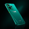 アストンマーチンとのコラボした緑のスマホ「realme GT 7」がハイエンド仕様で羨ましい（スマホ沼）