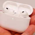 AirPods Pro 3レビュー 第2世代を使ってきた筆者が感じた進化点。日本語ライブ翻訳も試す（石野純也）