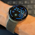 実は充電がかわいい「Pixel Watch 4」。Pixelのパートナー4代目の実力は？（Google Tales）