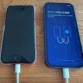 カメラの出っ張りがなくなった完全フラットPixel 10aで古くからのiPhoneユーザーに転向を促してみた（Google Tales）