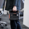 Jackery、小型で10ms UPS対応のポータブル電源「300 New」発売　300W出力 288Whで3.7kg、テレワーク停電対策
