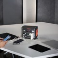 Jackery、小型で10ms UPS対応のポータブル電源「300 New」発売　300W出力 288Whで3.7kg、テレワーク停電対策