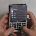 QWERTYキーボードスマホ「Clicks Communicator」実機動画がついに公開 物理キー活用機能が多数(山根康宏)