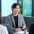 ソフトバンク、AIが「自己成長」を支援するイヤホン+レコーダーGLIDiC AI +u Buds発売 理詰めのコーチと共感のバディが助言