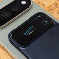 無料で文字起こし無制限のAIレコーダ Comu Action Pro発売 6マイクで70時間録音、議事録からフォローメールや資料作成まで手伝う「AIワークメイト」