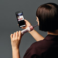 ダイソン、AIとカメラ搭載の電動歯ブラシ「CameraJet」発表、歯間をAIで検知して自動フロス