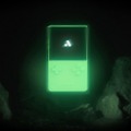高級レトロ携帯ゲーム機Analogue Pocketに限定の夜光モデル、9月2日0時から予約受付。GB/GBA/GG/NGP/Lynxなど多機種互換