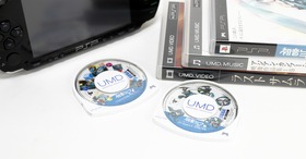 携帯ゲーム機PSPで採用された60mm光ディスク「UMD」（1.8GB、2004年頃～）：ロストメモリーズ File009（再掲） 画像