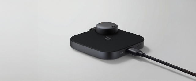 約10gでワンクリック録音、AIが即文字起こし・要約　世界最小のウェアラブル「Soundcore Work」登場