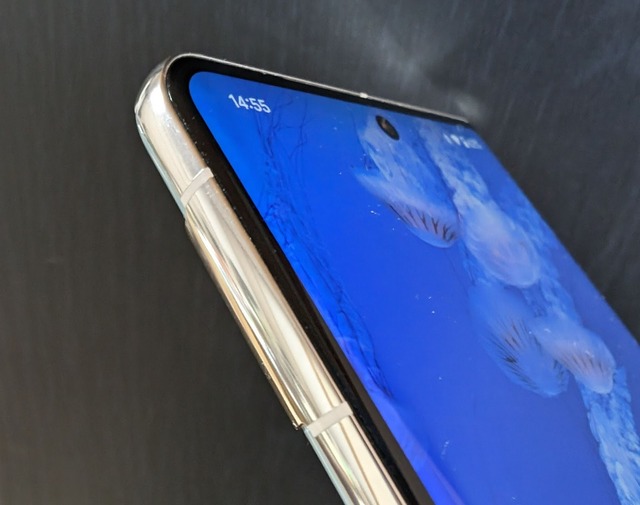 Google Pixel 8 Proを使った感想。先代7 Proから買い替えの価値はある? 細かく試して出した結論(Google Tales)