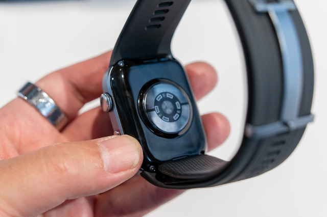血圧を測定できるスマートウォッチ第2弾「HUAWEI WATCH D2」が先行予約販売を開始