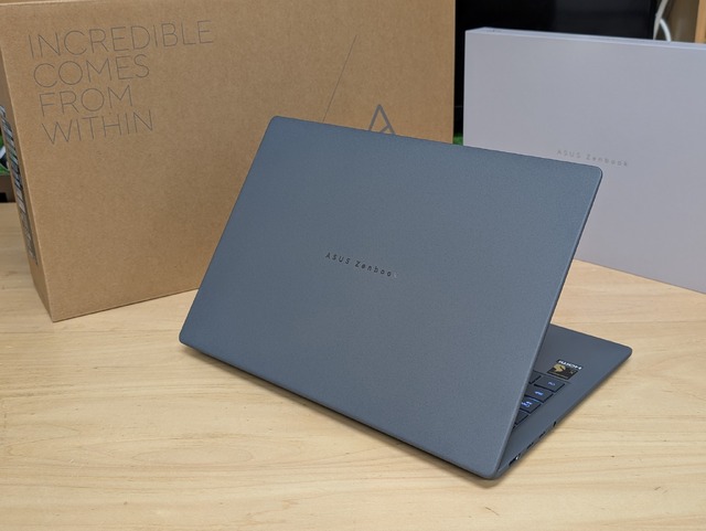 14型で899gの軽量Copilot+ PC『ASUS Zenbook SORA』石のような新素材『セラルミナム』採用ARM Windowsノート