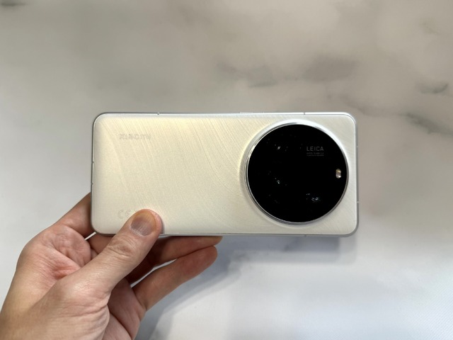 スマホ以上、カメラ以上。国内発売「Xiaomi 15 Ultra」の実機をチェック（スマホ沼）
